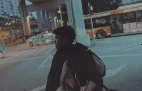 国产在线偷拍第一页,国产在线偷拍第一页引发的深思